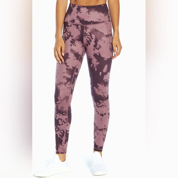 Balance Collection Pants - 🚩2/$6 Balance Collection Contender Legging Plum Tie-Dye Size Medium